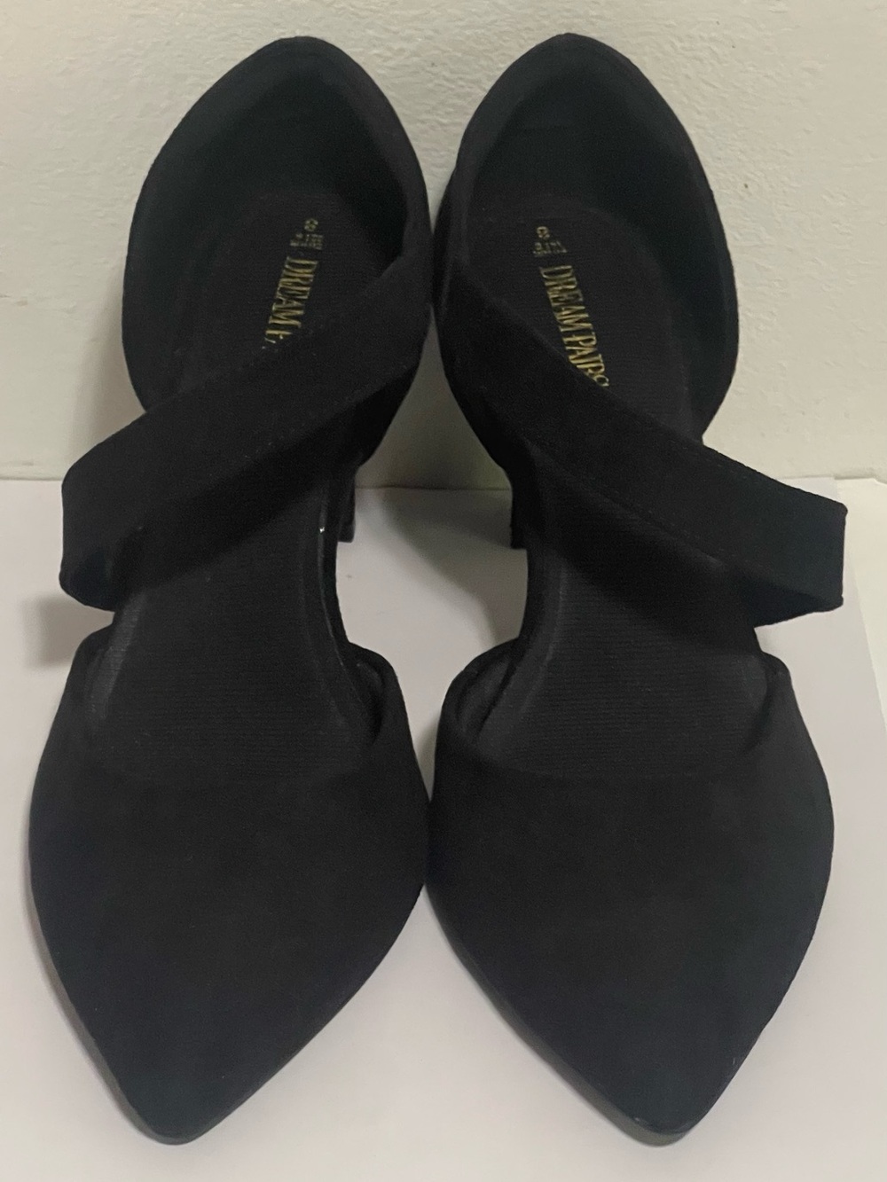 Dream Pairs Black Pointed Toe  Heels with Cross Strap
